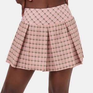 brand new high waisted pleated skirt